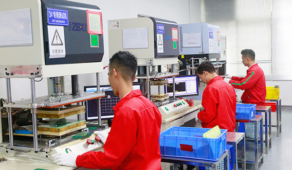 PCB測試車間.jpg